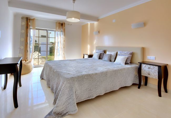 Villa em Albufeira - Villa Machado Villa em Albufeira - Villa Machado