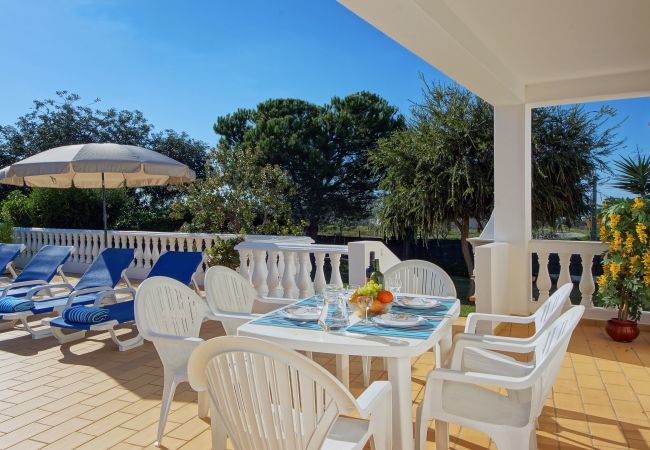 Villa em Albufeira - Villa Licinia Villa em Albufeira - Villa Licinia