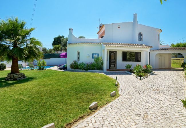 Villa em Albufeira - Villa Miramar Villa em Albufeira - Villa Miramar