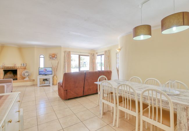 Villa em Albufeira - Villa Miramar Villa em Albufeira - Villa Miramar