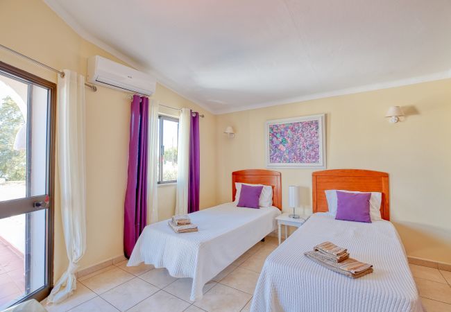 Villa em Albufeira - Villa Miramar Villa em Albufeira - Villa Miramar