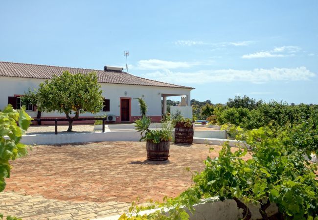 Villa em Albufeira - Villa Monte da Madrinha Villa em Albufeira - Villa Monte da Madrinha