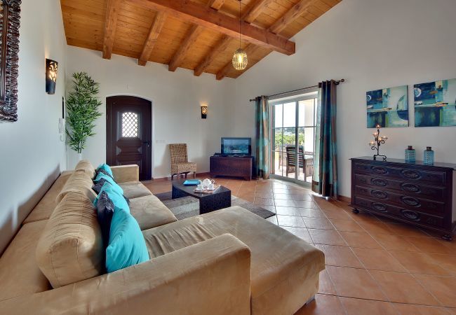 Villa em Albufeira - Villa Monte da Madrinha Villa em Albufeira - Villa Monte da Madrinha