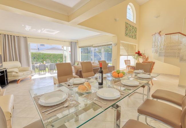 Villa em Albufeira - Villa Jeanic Villa em Albufeira - Villa Jeanic