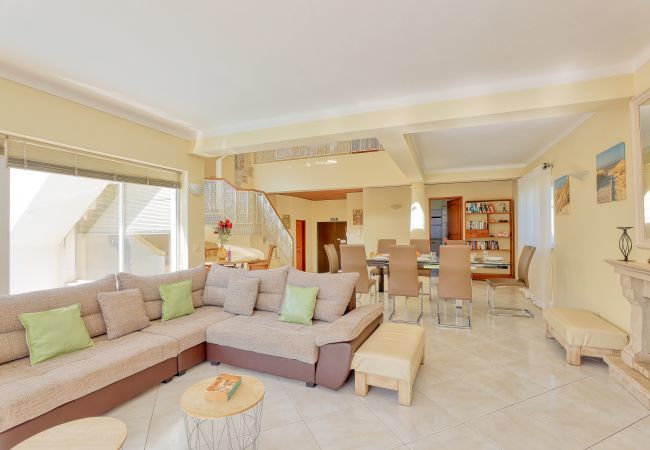 Villa em Albufeira - Villa Jeanic Villa em Albufeira - Villa Jeanic