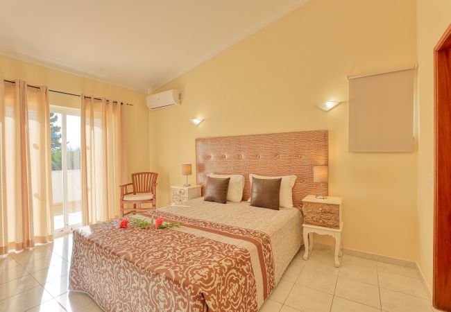 Villa em Albufeira - Villa Jeanic Villa em Albufeira - Villa Jeanic