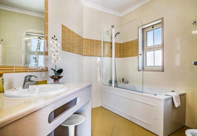 Villa em Albufeira - Villa Vega Villa em Albufeira - Villa Vega