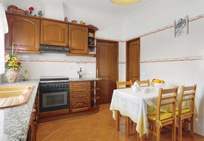 Villa em Albufeira - Villa Dois Pinheiros Villa em Albufeira - Villa Dois Pinheiros