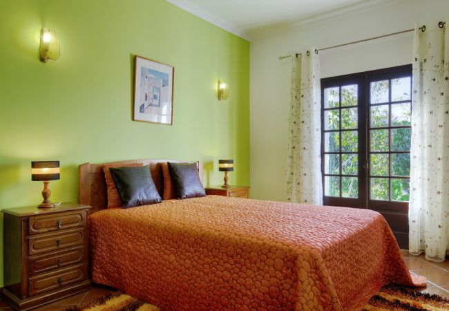 Villa em Albufeira - Villa Dois Pinheiros Villa em Albufeira - Villa Dois Pinheiros