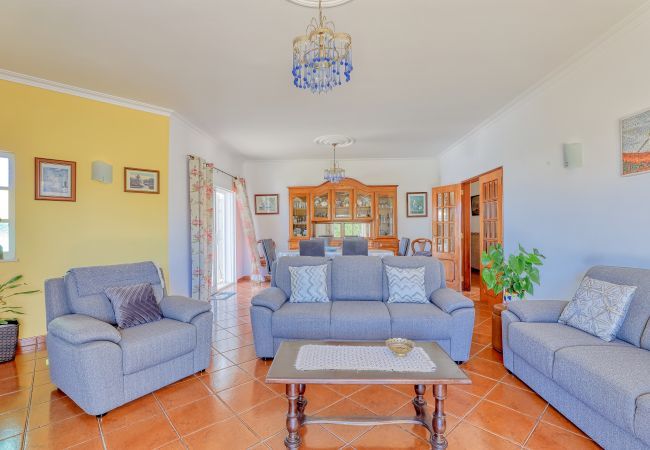 Villa em Albufeira - Villa Dois Pinheiros Villa em Albufeira - Villa Dois Pinheiros