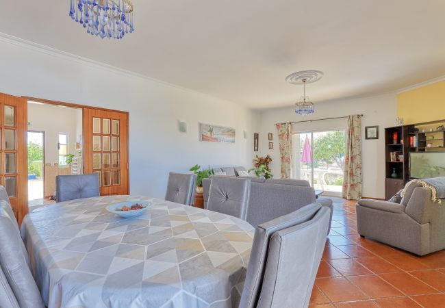 Villa em Albufeira - Villa Dois Pinheiros Villa em Albufeira - Villa Dois Pinheiros