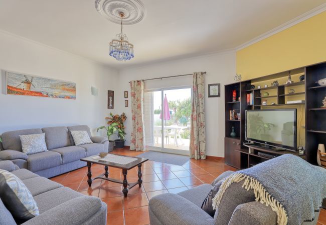 Villa em Albufeira - Villa Dois Pinheiros Villa em Albufeira - Villa Dois Pinheiros