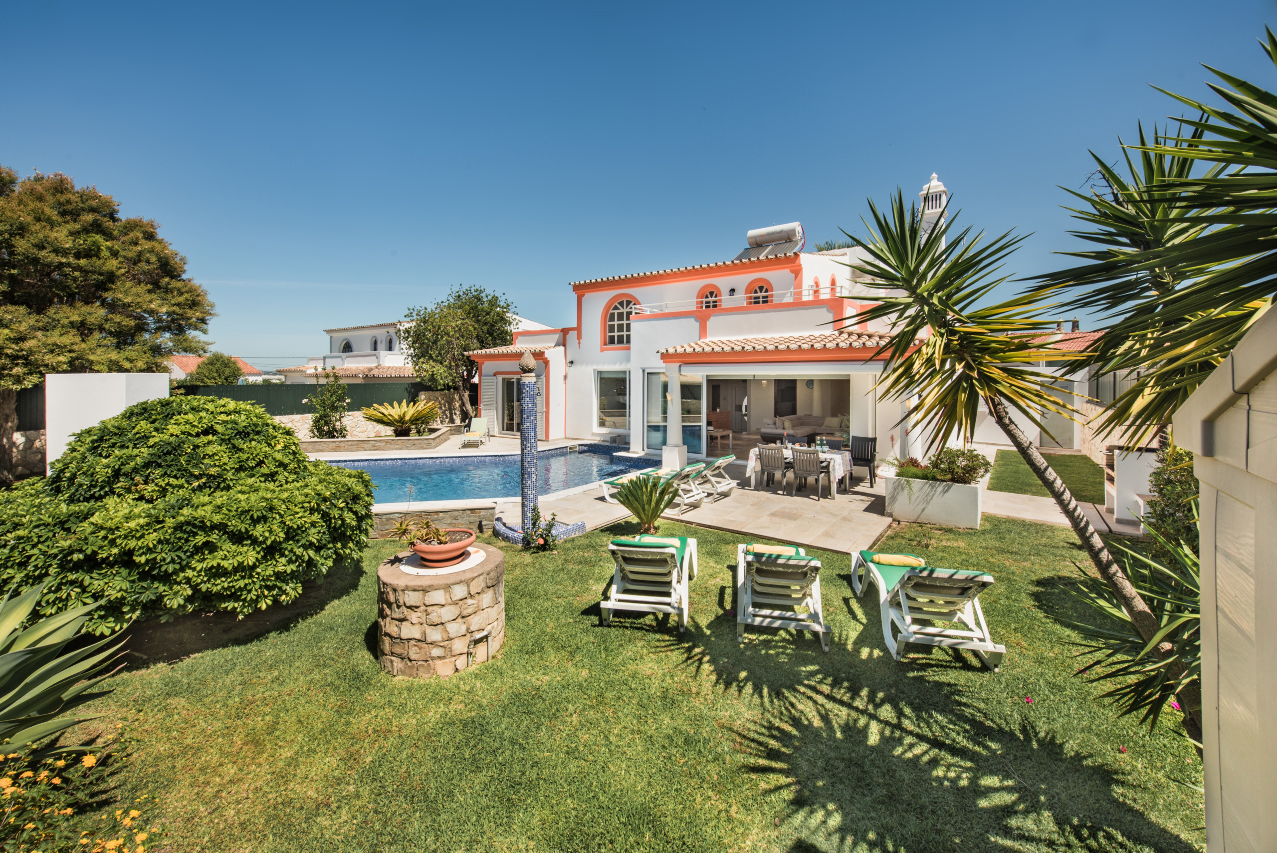 Villa em Galé - Helmar