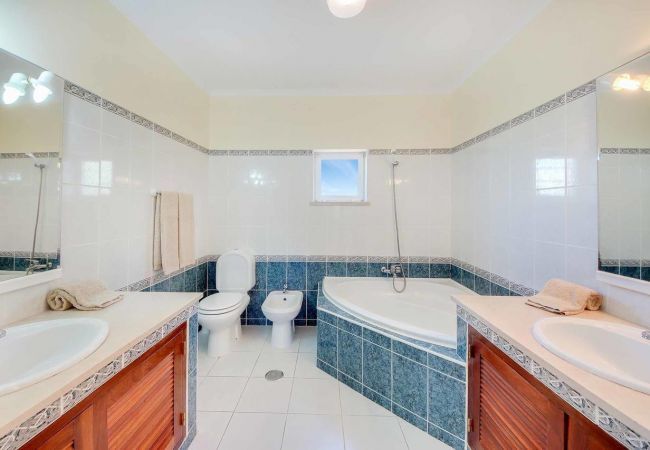 Villa em Albufeira - Villa Adele by Popular Villas Villa em Albufeira - Villa Adele by Popular Villas