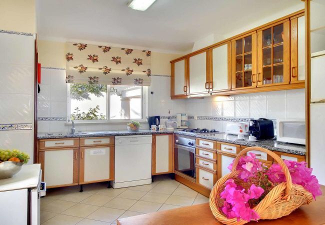 Villa em Albufeira - Villa Adele by Popular Villas Villa em Albufeira - Villa Adele by Popular Villas