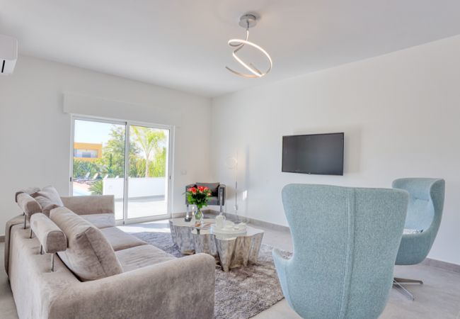 Villa em Albufeira - Casa das Tilias by Popular Villas Villa em Albufeira - Casa das Tilias by Popular Villas