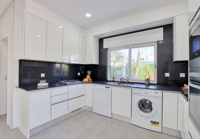 Villa em Albufeira - Casa das Tilias by Popular Villas Villa em Albufeira - Casa das Tilias by Popular Villas