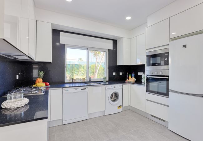 Villa em Albufeira - Casa das Tilias by Popular Villas Villa em Albufeira - Casa das Tilias by Popular Villas