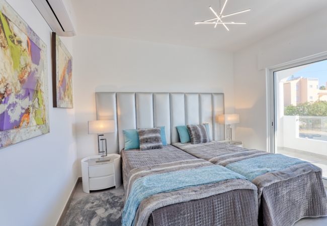 Villa em Albufeira - Casa das Tilias by Popular Villas Villa em Albufeira - Casa das Tilias by Popular Villas