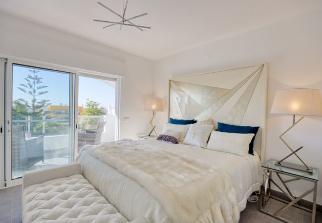 Villa em Albufeira - Casa das Tilias by Popular Villas Villa em Albufeira - Casa das Tilias by Popular Villas