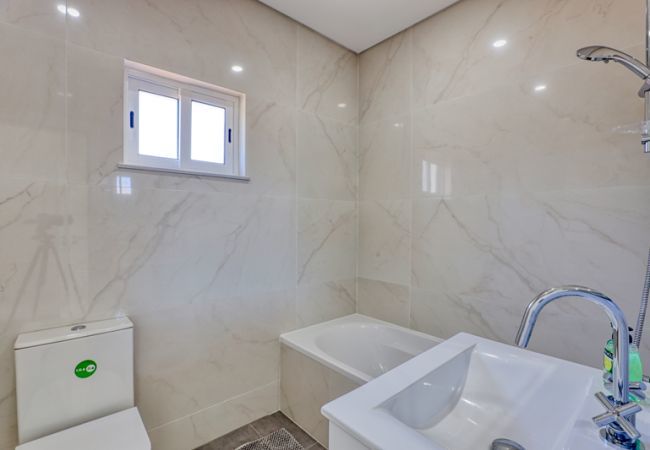 Villa em Albufeira - Casa das Tilias by Popular Villas Villa em Albufeira - Casa das Tilias by Popular Villas