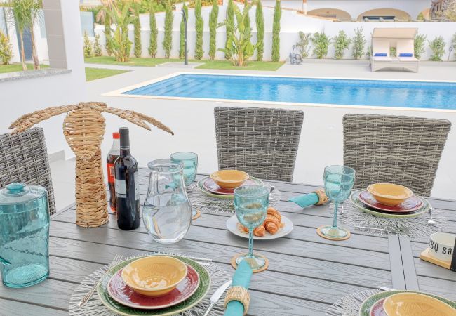 Villa em Albufeira - Villa Sequeira Villa em Albufeira - Villa Sequeira