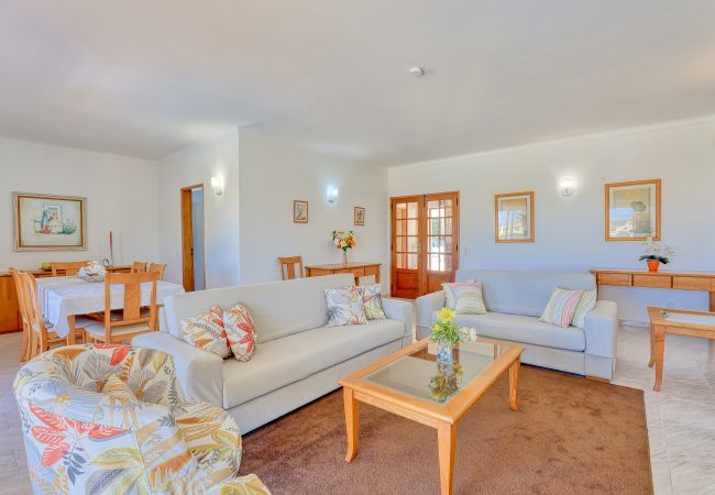 Villa em Albufeira - Villa Isabel Villa em Albufeira - Villa Isabel