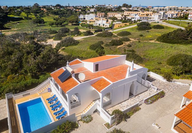 Casa em Albufeira - Villa Barreto by Popular Villas Casa em Albufeira - Villa Barreto by Popular Villas