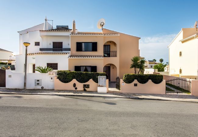 Villa em Albufeira - Cabrita Villa em Albufeira - Cabrita