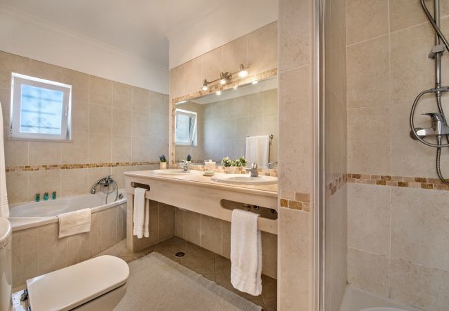 Villa em Albufeira - Villa Toriba Villa em Albufeira - Villa Toriba