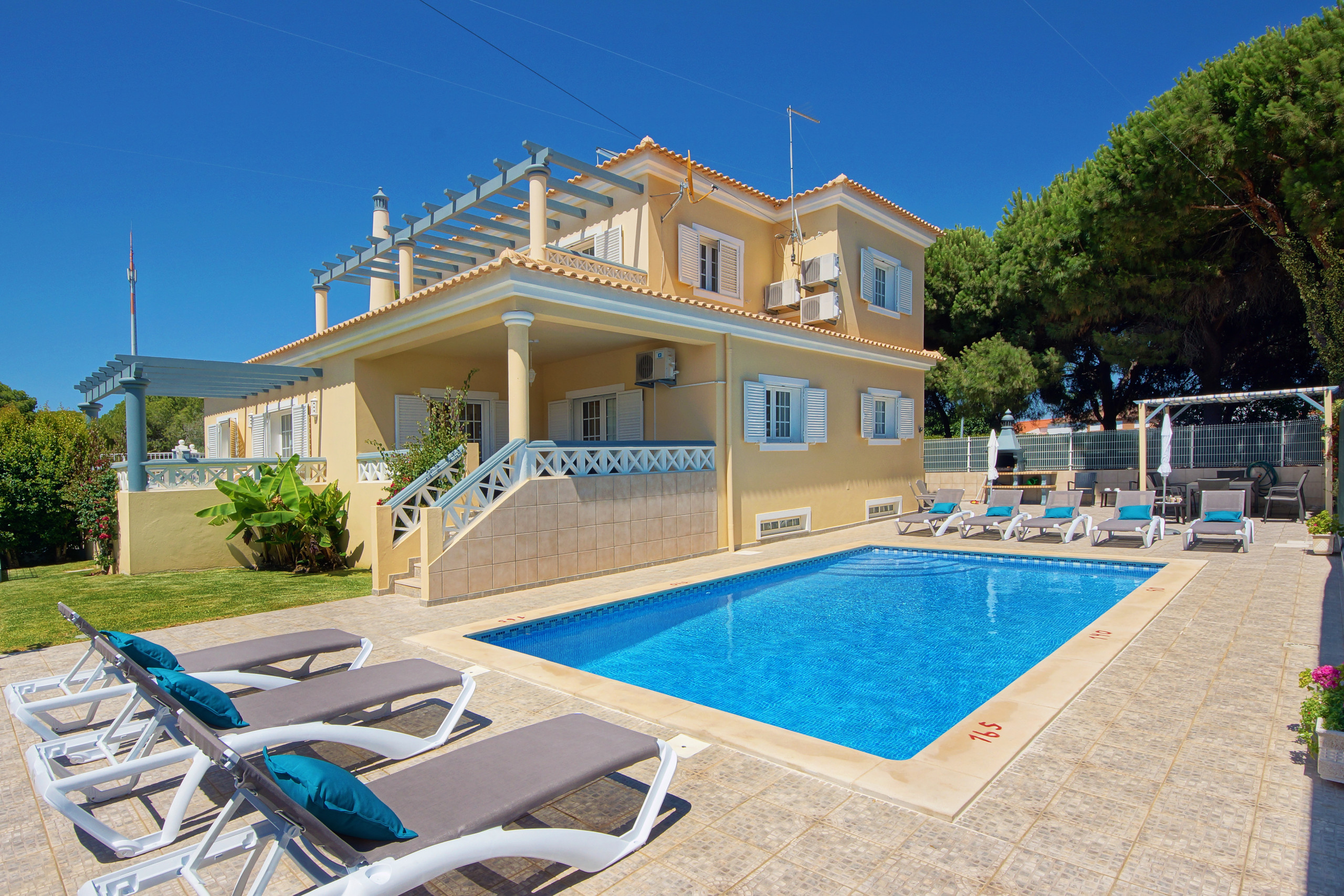 Villa em Albufeira - Caly