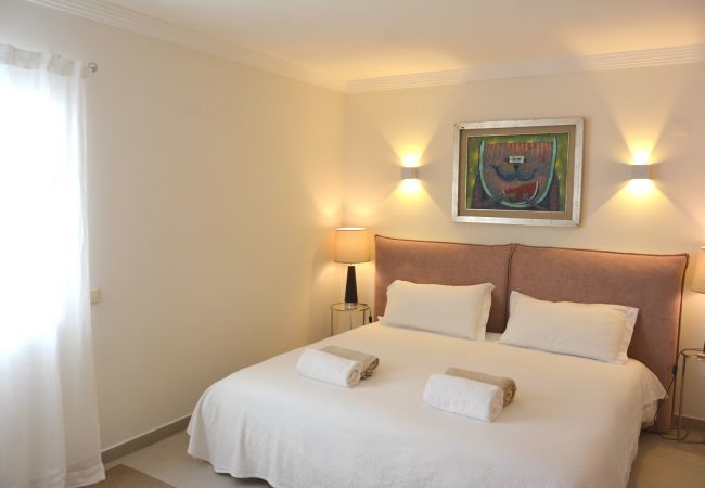 Villa em Olhos D´Água - Villa Tamarindo Villa em Olhos D´Água - Villa Tamarindo