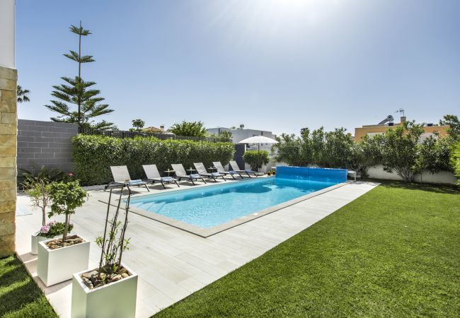 Villa em Albufeira - Isabella Blue Villa em Albufeira - Isabella Blue