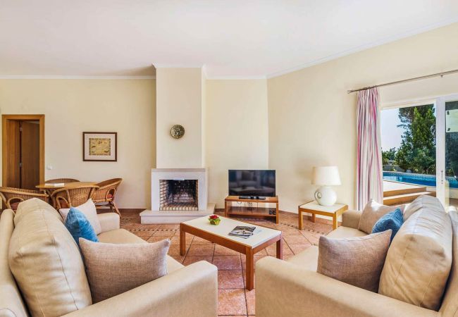 Villa em Albufeira - Villa Tulipa Negra Villa em Albufeira - Villa Tulipa Negra