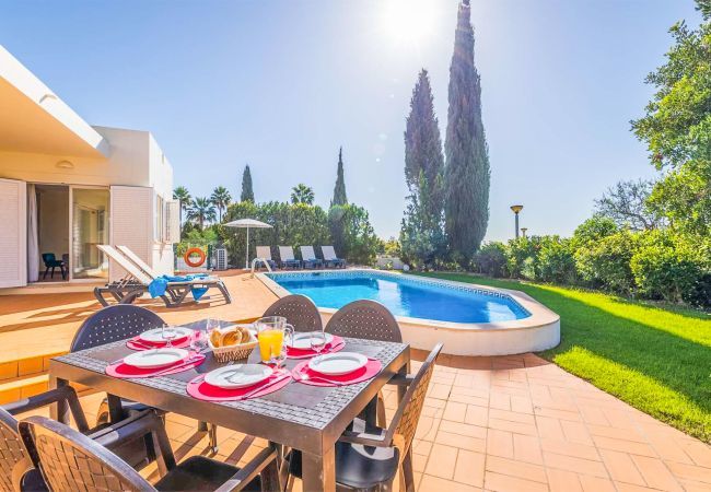 Villa em Albufeira - Villa Tulipa Negra Villa em Albufeira - Villa Tulipa Negra