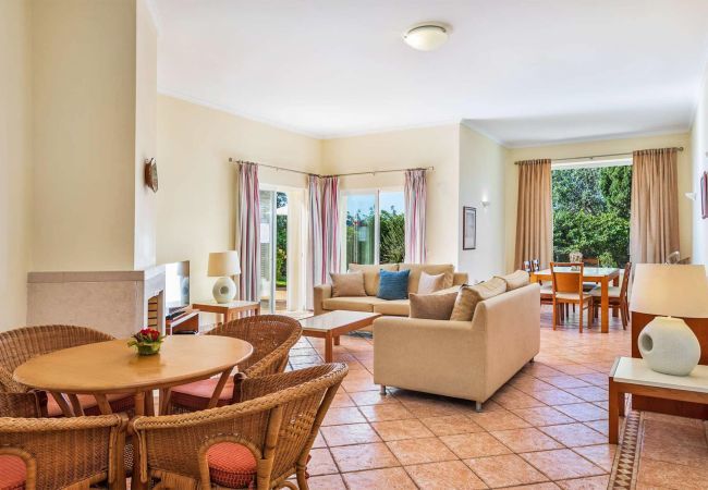 Villa em Albufeira - Villa Tulipa Negra Villa em Albufeira - Villa Tulipa Negra