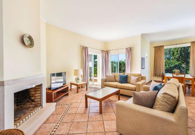 Villa em Albufeira - Villa Tulipa Negra Villa em Albufeira - Villa Tulipa Negra