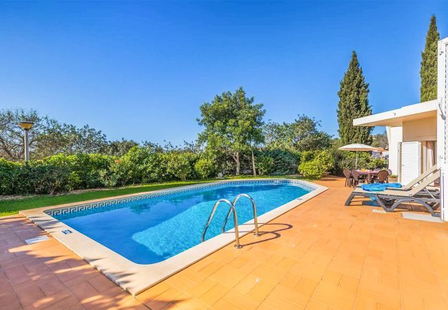 Villa em Albufeira - Villa Tulipa Negra Villa em Albufeira - Villa Tulipa Negra