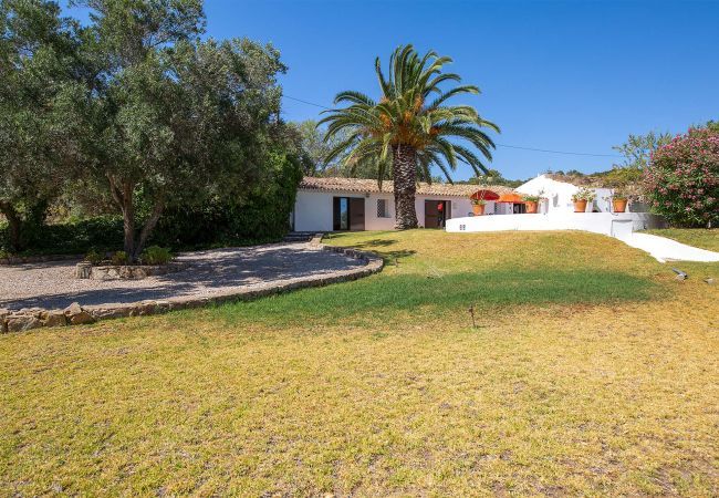 Villa em Bordeira - Villa Nomanico Villa em Bordeira - Villa Nomanico