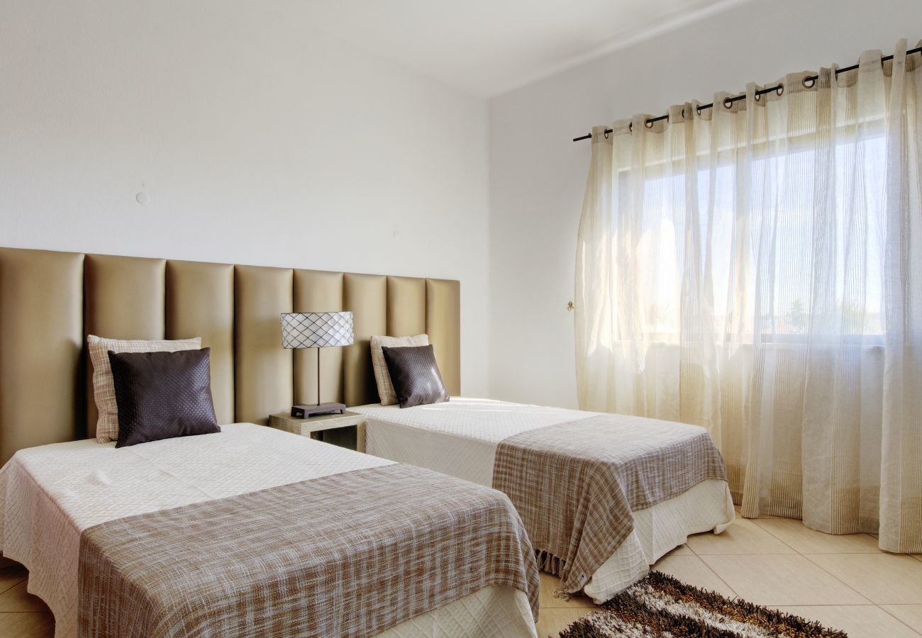 Villa em Albufeira - Villa Lourenço Villa em Albufeira - Villa Lourenço