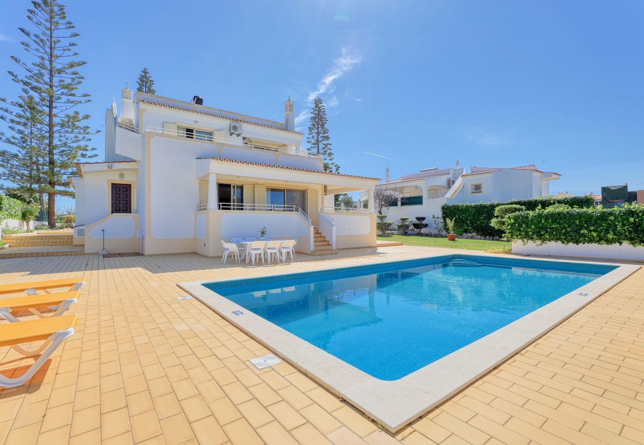 Villa em Albufeira - Villa Isabel Villa em Albufeira - Villa Isabel